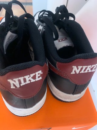 Zapatillas Nike Air Force 1 Negras y Blancas