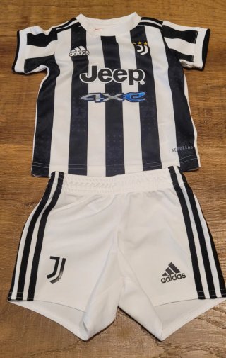Completo Juventus bambino 6-9 mesi