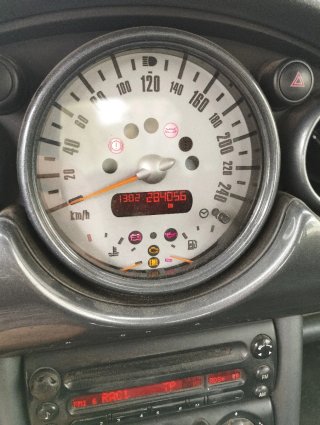 MINI ONE 2005
