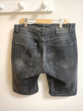 Bermudas vaqueras negras Inside