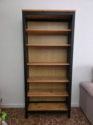 Librería IKEA HEMNES Negra/Madera