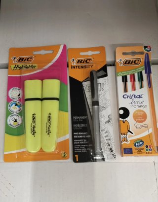 Lote de Bolígrafos y Marcadores BIC