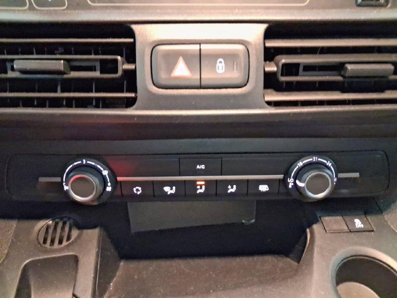Opel Combo 2023, foto 15