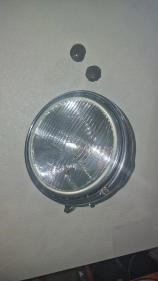 Faro delantero y juntas para carburador SR250