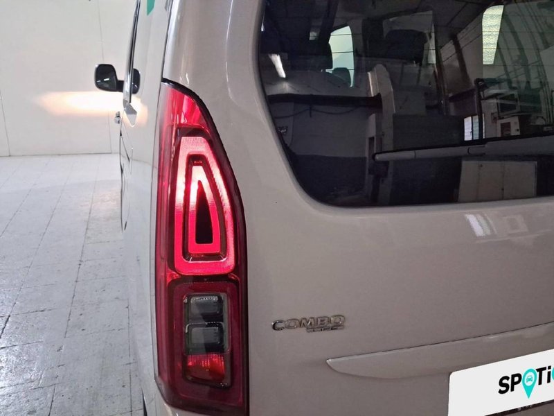 Opel Combo 2020, foto 19