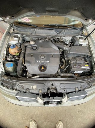SEAT Leon 2000