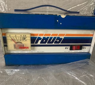 Cargador Batería Portátil Ferve 6V/12V