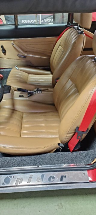 FIAT 124 Spider 1995