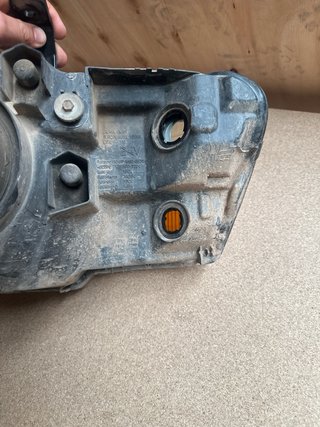 Faro Mitsubishi Montero V60 Delantero Derecho