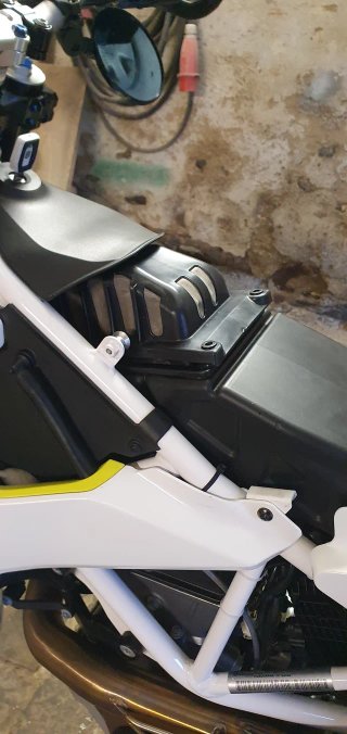 Filtro de ar tuning Husqvarna 701 / KTM 690 / GASG