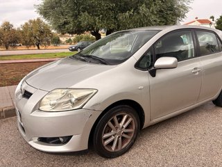 Toyota Auris 1.6 Gasolina 124 CV