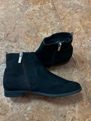 Botines Negros de Terciopelo