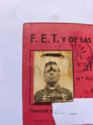 Carnet FET y de las JONS y Tarjeta