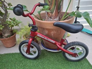 Bicicleta infantil sin pedales Chicco Red Bullet
