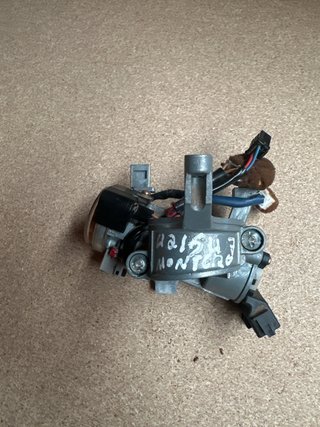 Bombín Antirrobo Mitsubishi Montero V60/V70
