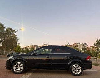 Opel Astra 2010