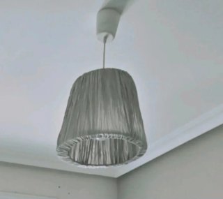 Lámpara colgante IKEA HEMSTA tela gris plisada