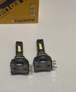 Lâmpadas LED H15 AUXITO
