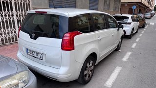 Peugeot 5008 2010