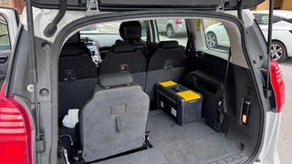 Peugeot 5008 2010
