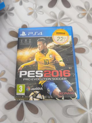 PES 2016 (Pro Evolution Soccer) - PS4