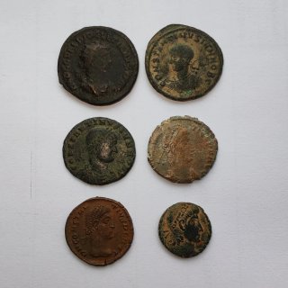 Lotto di 6 monete romane in bronzo del IV secolo