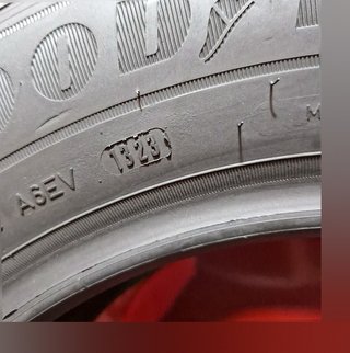 Cubiertas GoodYear 215/65 R16C 106/104H [R. 2146]