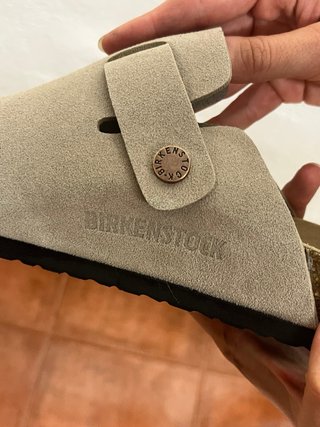Zuecos Birkenstock Grises