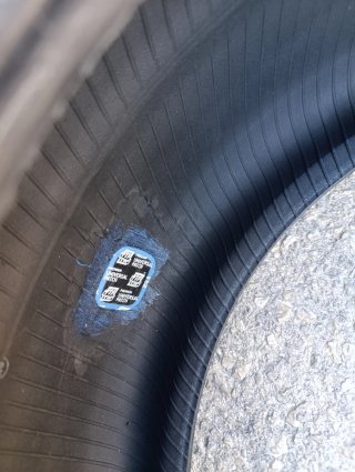 Neumático Bridgestone