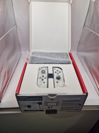 Nintendo Switch OLED Bianca 64GB