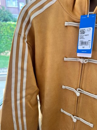 Sudadera adidas Estilo Chino Amarilla