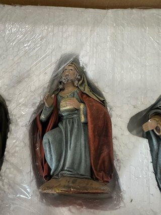 Figuras de los Reyes Magos para Belén