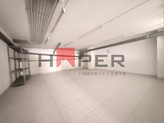 Local comercial en venta en Plaça Catalunya en Prat de Llobregat, El