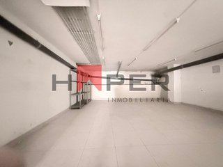 Local comercial en venta en Plaça Catalunya en Prat de Llobregat, El