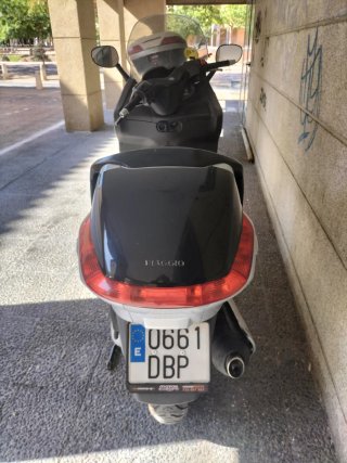 Piaggio 125cc, X8