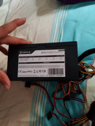 Fuente Alimentación UNYKACH 700W