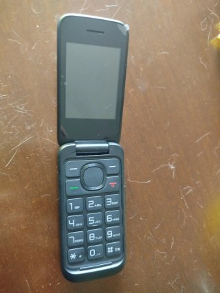 Móvil Alcatel Negro