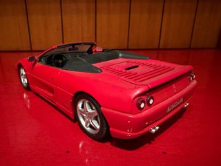 Modellino Ferrari F355 Spider 1:18 UT Models