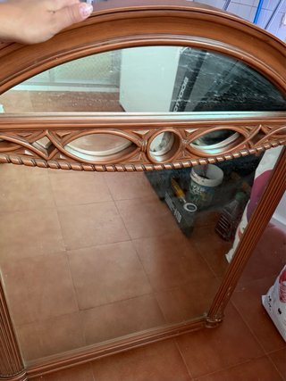 Espejo de Pared con Marco de Madera