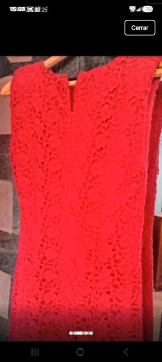 Vestido rojo de encaje