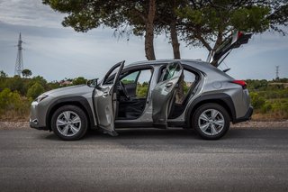 Lexus UX 2020