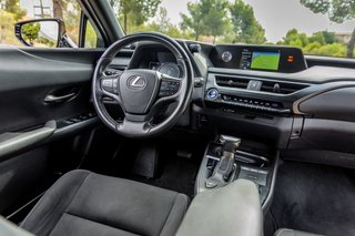 Lexus UX 2020