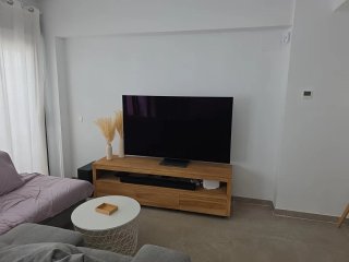 Mueble TV Teca Maciza Anoa 180