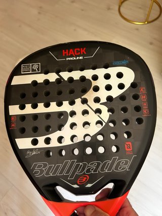 2 Palas de Pádel Vibor-A y Bullpadel,