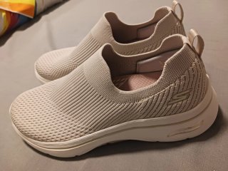 Zapatillas Skechers Beige