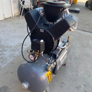 Compresor Atlas Copco LF3 sin aceite