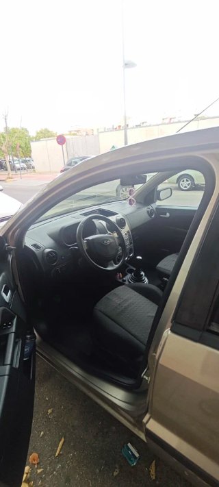 FORD FUSION 1.6 ELEGANCE, gasolina -- 138.000km