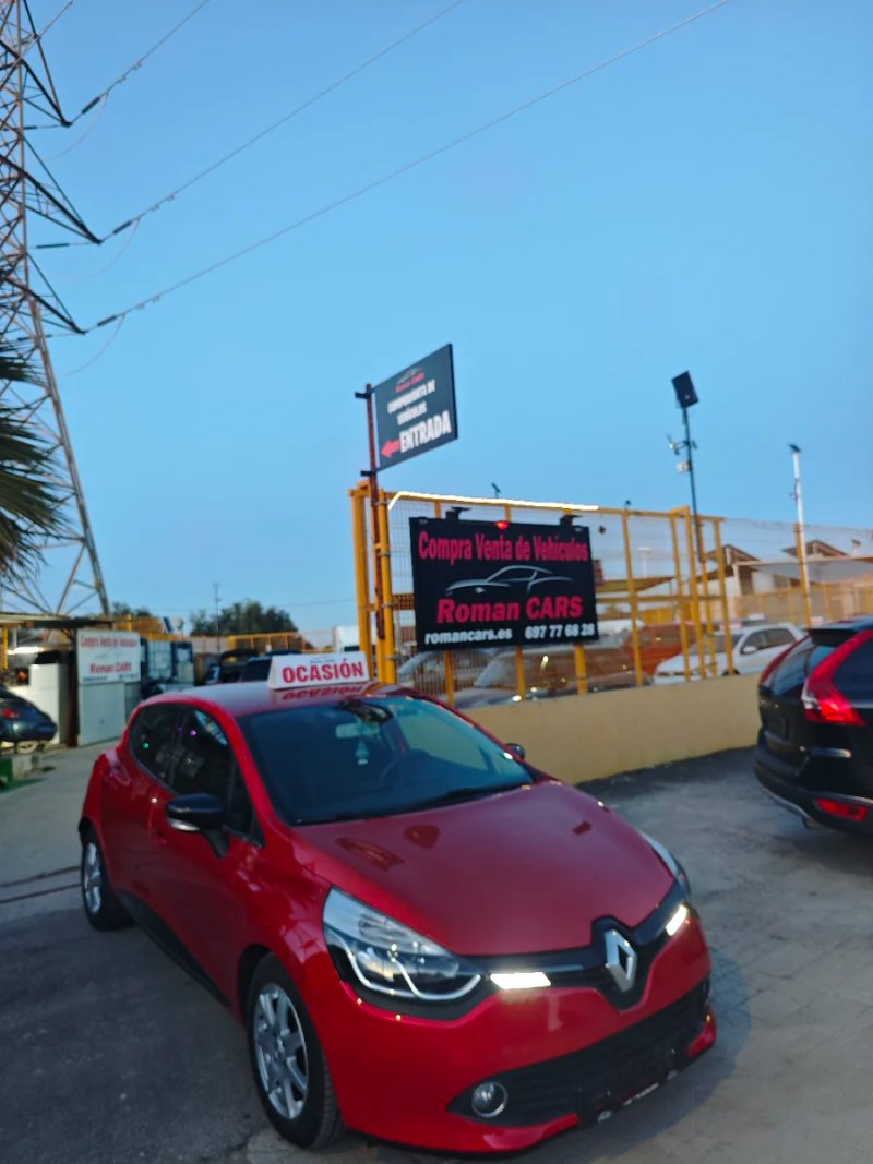 Renault Clio 1.5 DCI eco2 S&S Energy Dynamique 2015, foto 2