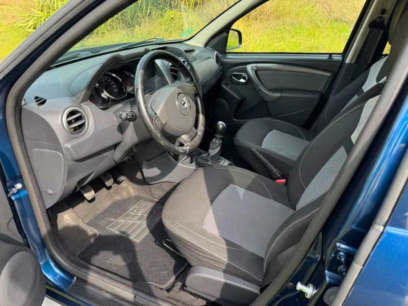 Dacia Duster 1.2 TCE Laureate 4x2 2016, foto 6