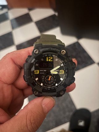 Lote 9 relojes Orsen, Smael, Skmei